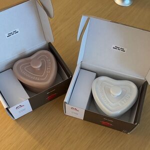 Set of 2 Staub Heart-Shaped Cocottes in Pink and White
